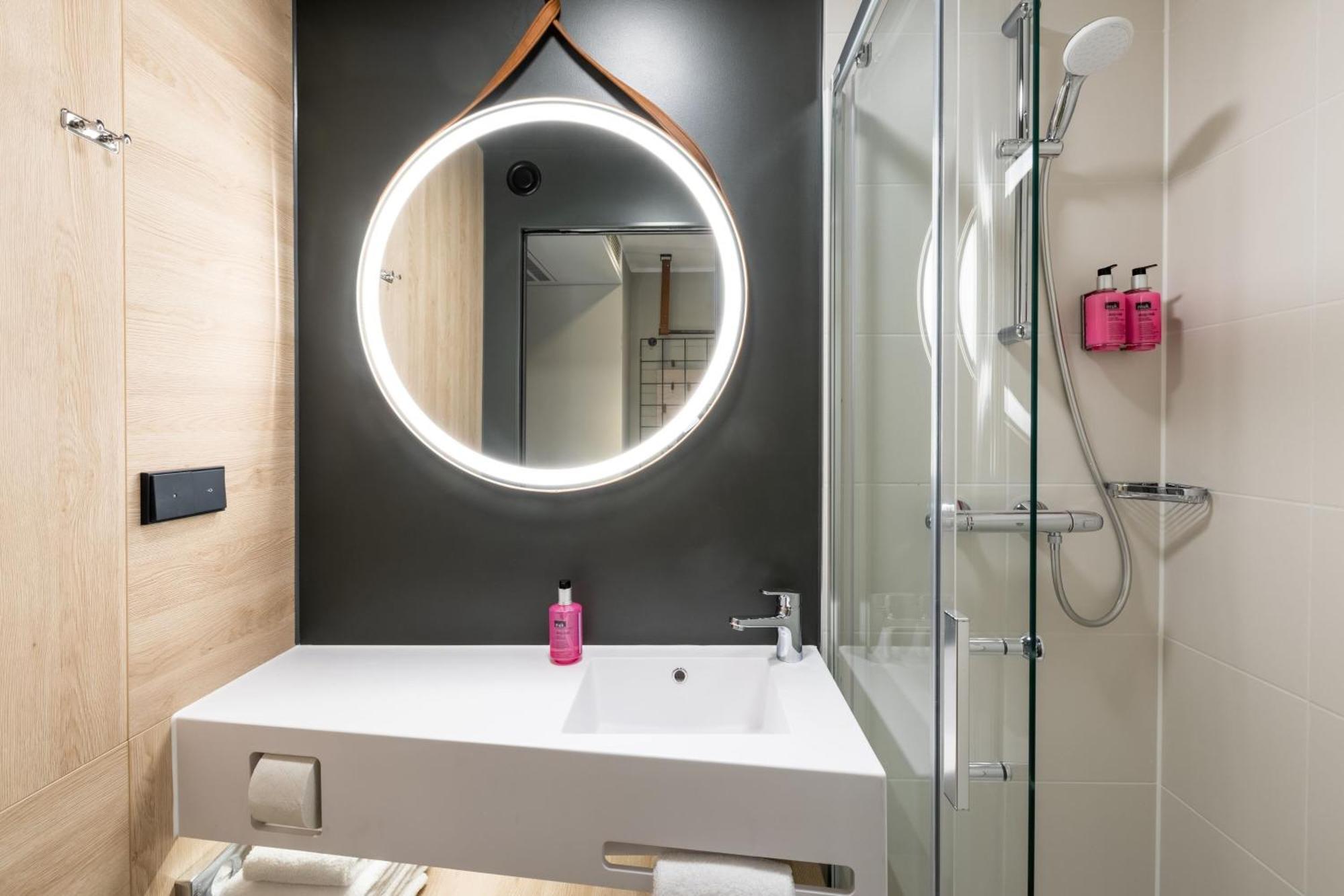 Moxy Dortmund City Bagian luar foto